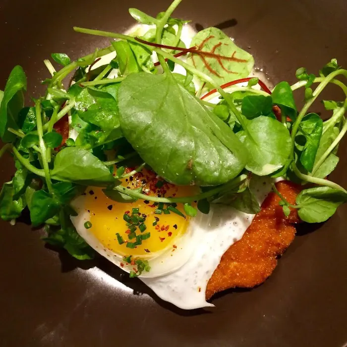 Barncastle Hotel + Restaurant 5
