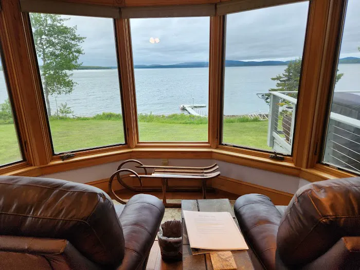 Wave Walker Cottage and Suite 4