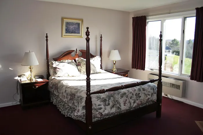 The Lucerne Inn 4