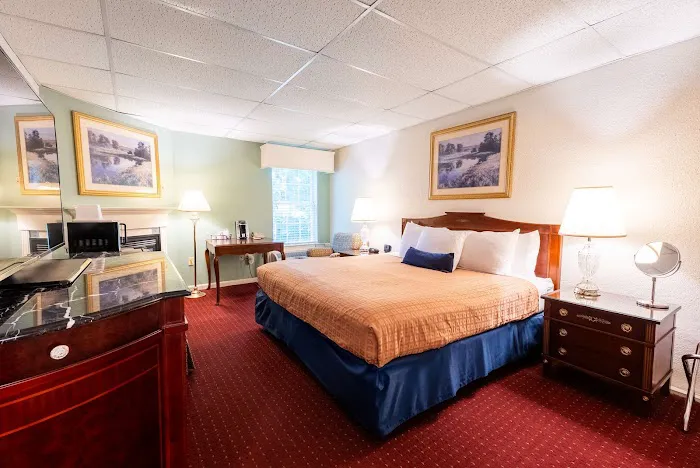 Fireside Inn & Suites Bangor 4