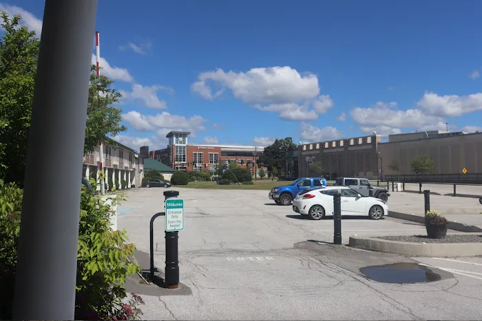 Fireside Inn & Suites Bangor 4