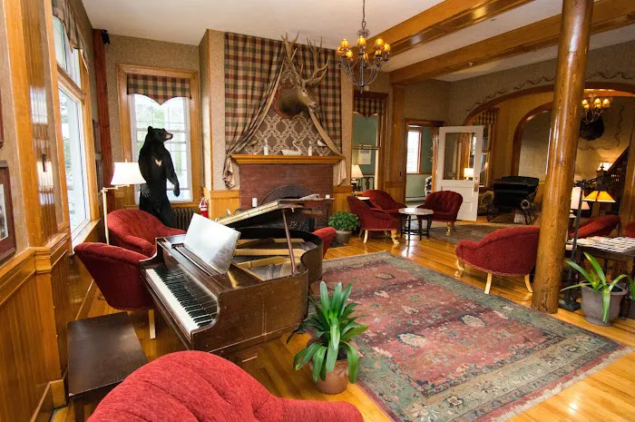 The Rangeley Inn & Tavern 5
