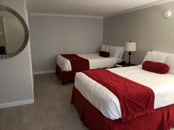 Town 'N Country Family Resort 5