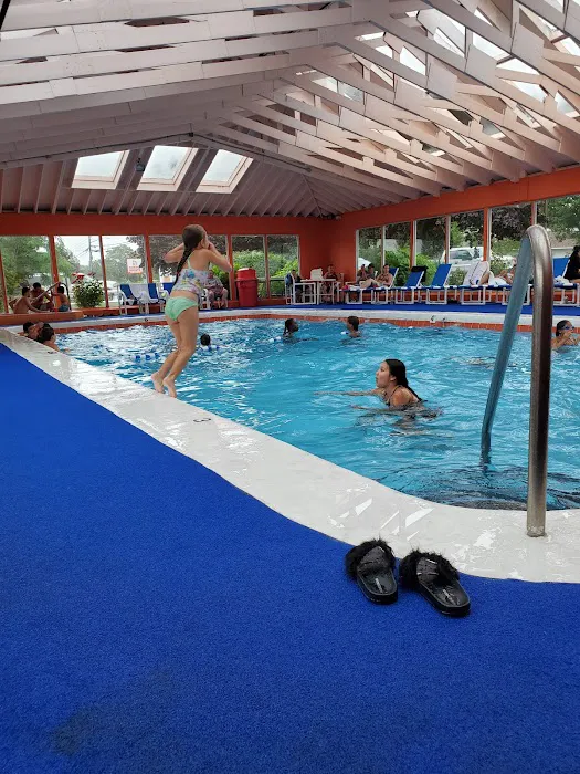 Town 'N Country Family Resort 5