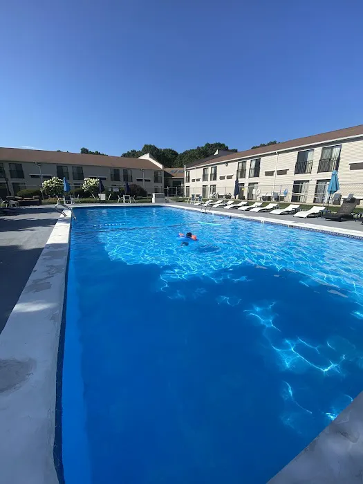 The Mariner Resort Cape Cod by The Red Collection 5