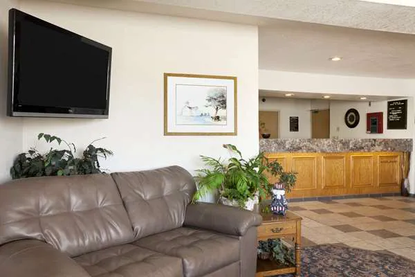 Super 8 by Wyndham Johnstown 4