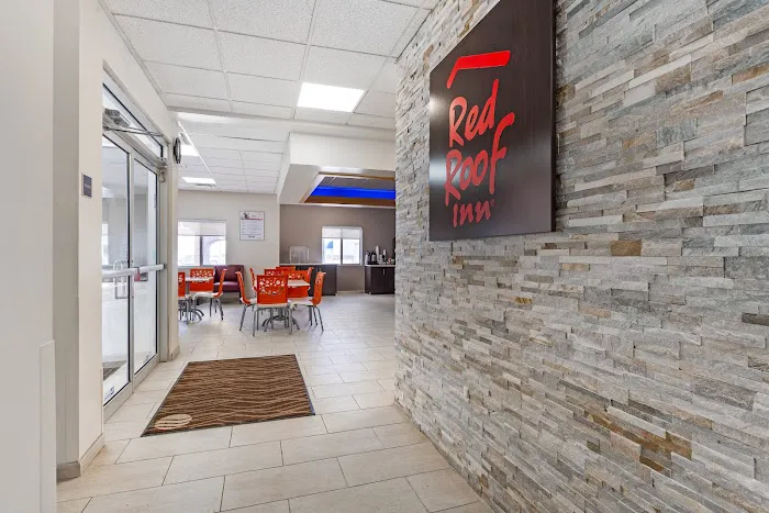 Red Roof Inn Johnstown 4