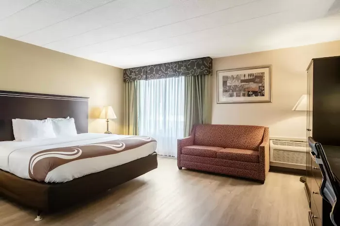 Quality Inn and Suites Indiana 4