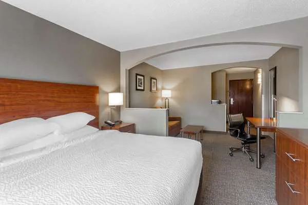 Days Inn by Wyndham Blairsville 4