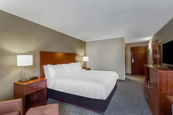 Days Inn by Wyndham Blairsville 4