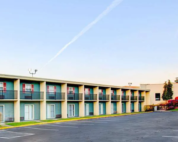 Comfort Inn Conference Center 5