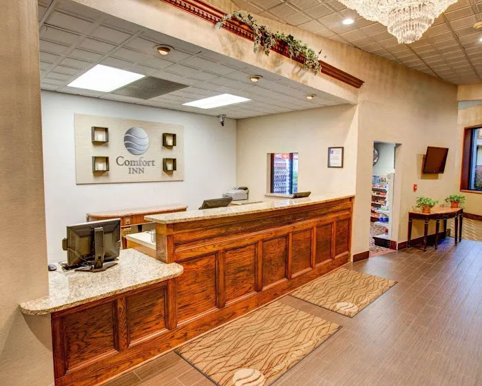 Comfort Inn Conference Center 5