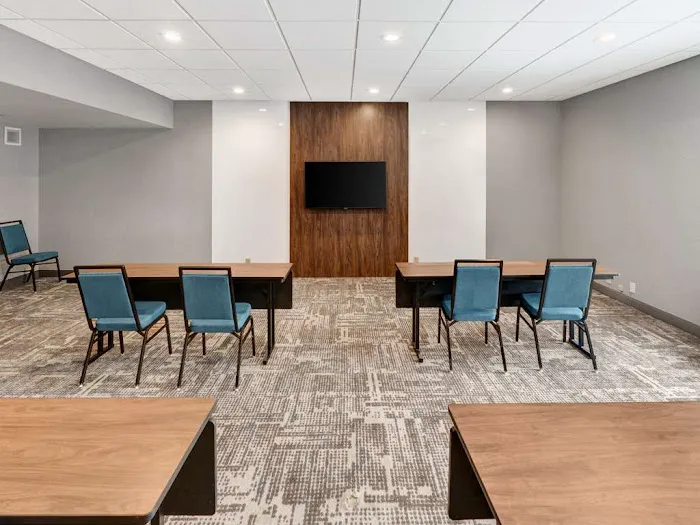 Hampton Inn Pittsburgh/Monroeville 4