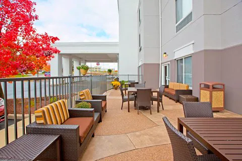 SpringHill Suites Pittsburgh Monroeville 4