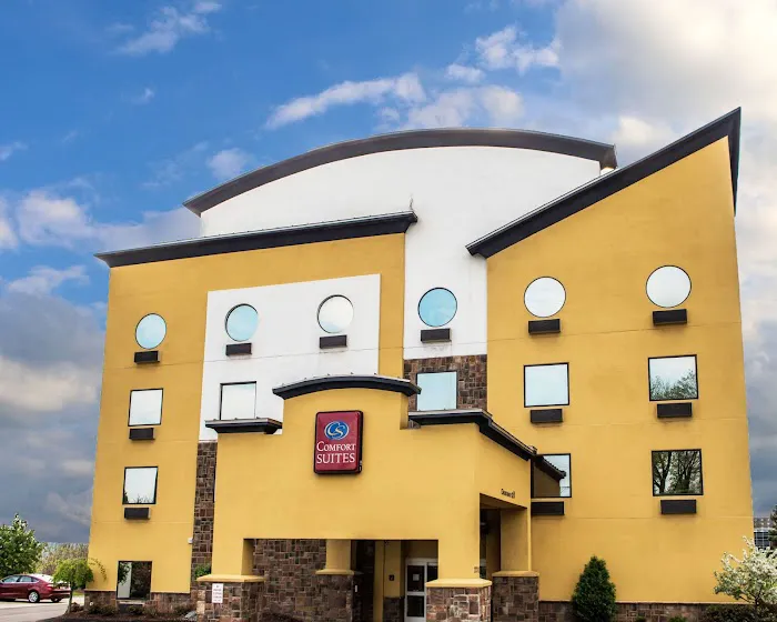 Comfort Suites 4