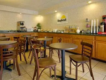 Days Inn by Wyndham Monroeville Pittsburgh 4