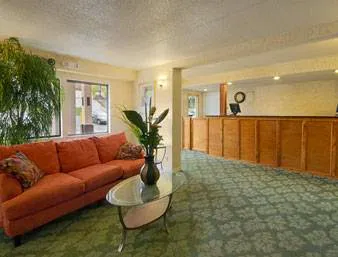 Days Inn by Wyndham Monroeville Pittsburgh 4