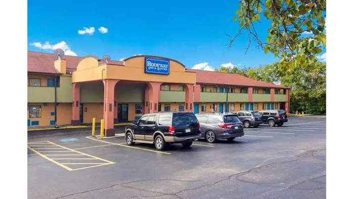 Rodeway Inn & Suites Monroeville-Pittsburgh 4