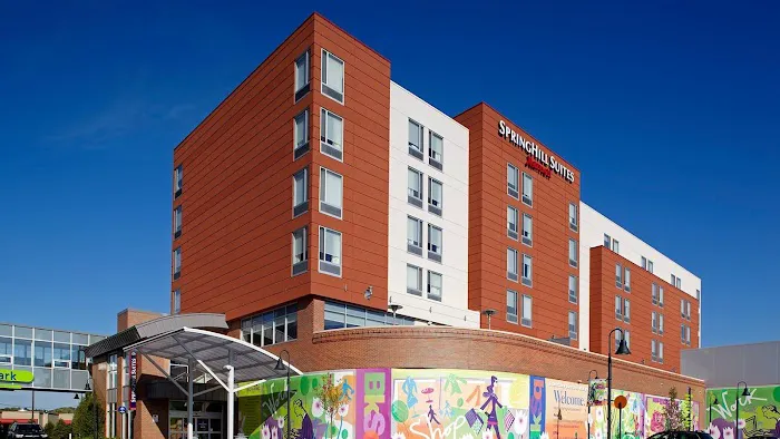 SpringHill Suites Pittsburgh Bakery Square 5