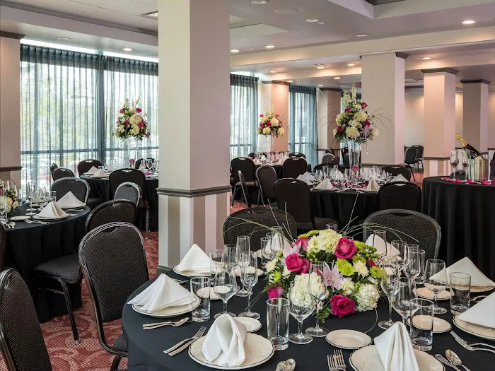 Hotel Indigo Pittsburgh East Liberty by IHG 5