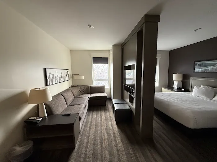 Hyatt House Pittsburgh/Bloomfield/Shadyside 5