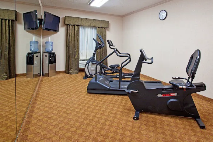 Holiday Inn Express Murrysville-Delmont by IHG 4