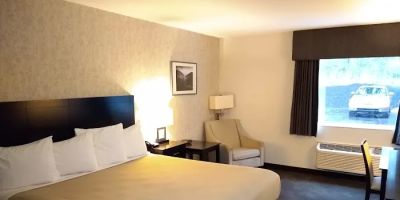 Travelodge by Wyndham Hubbard OH