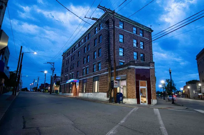 Rochester Hotel and Penn Beaver Restaurant Diamond Lounge 4