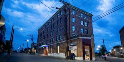 Rochester Hotel and Penn Beaver Restaurant Diamond Lounge