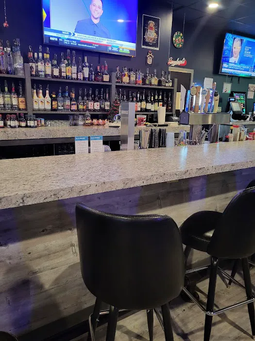 Rochester Hotel and Penn Beaver Restaurant Diamond Lounge 4