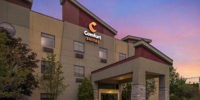 Comfort Suites