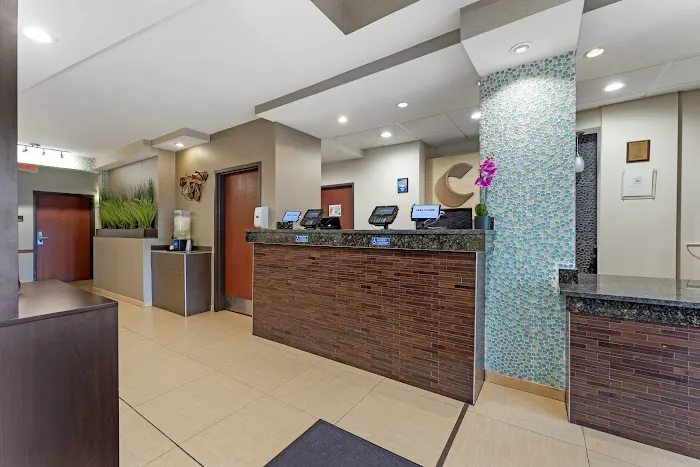 Comfort Suites 4