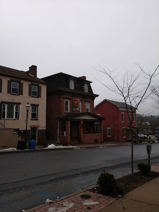 O'Neill Hotel 4