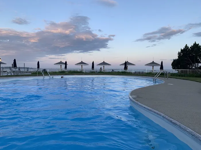 Royal Anchor Beach Resort 4