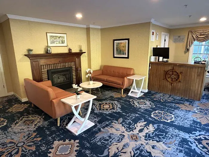 Cod Cove Inn, BW Signature Collection 4