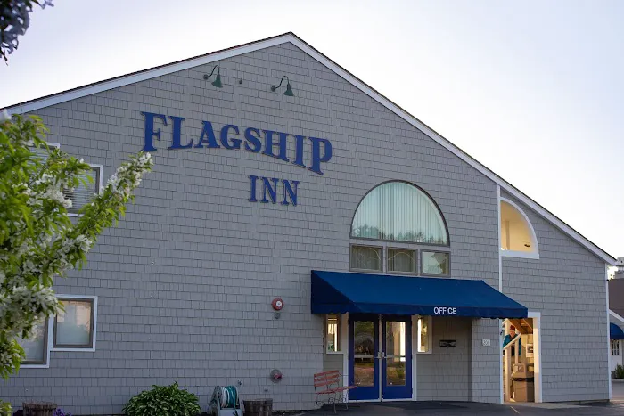 Flagship Inn 4