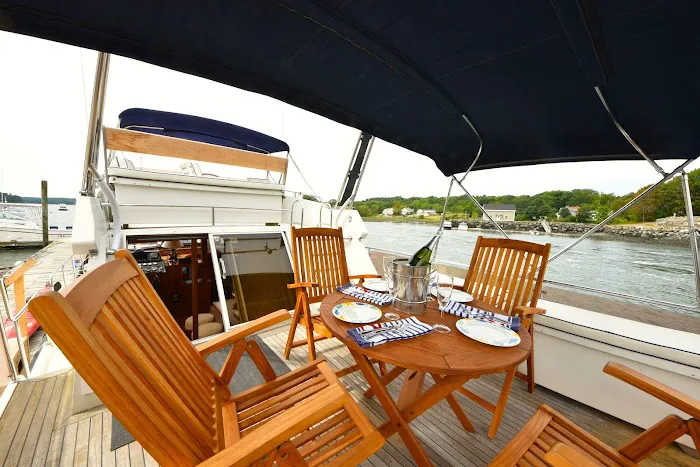 Maine Bed & Boat 5