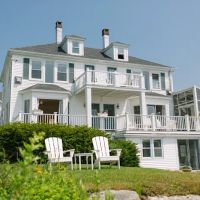 Greenleaf Inn & Admirals Quarters - Booth Harbor Historic Inns ico