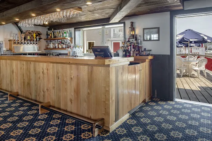 Tugboat Inn 5