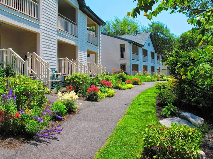 Spruce Point Inn Resort & Spa 4