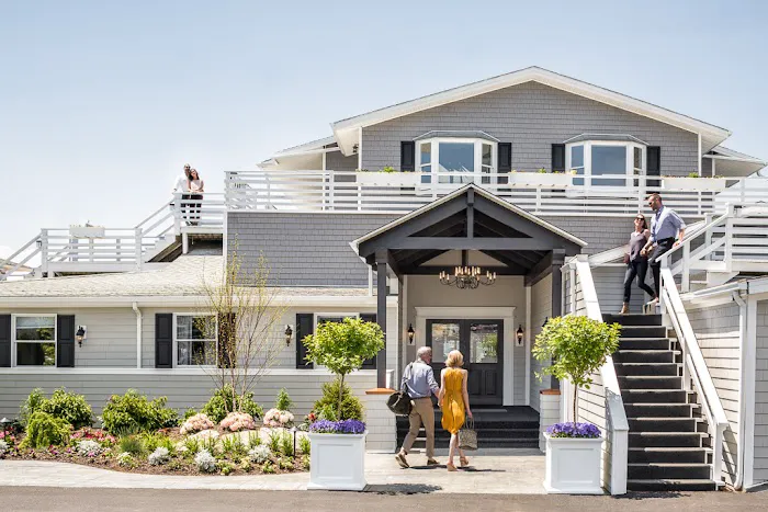 Boothbay Harbor Oceanside Resort 4