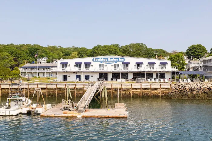 Boothbay Harbor Inn 4