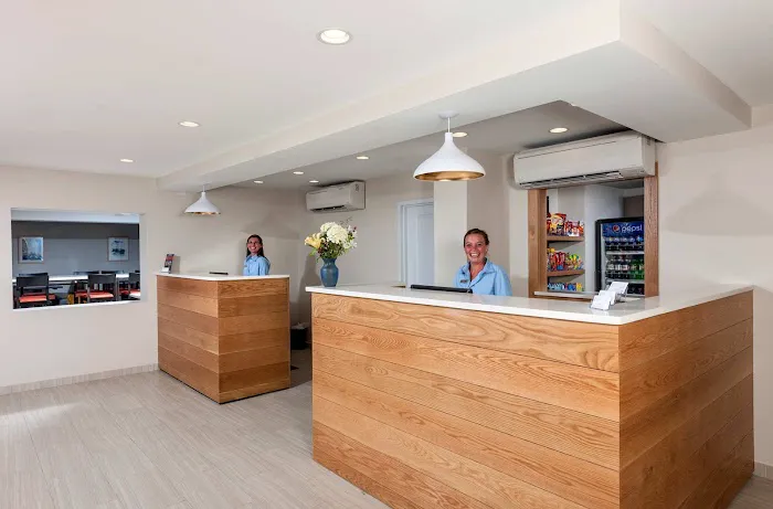 Rockland Harbor Hotel 4