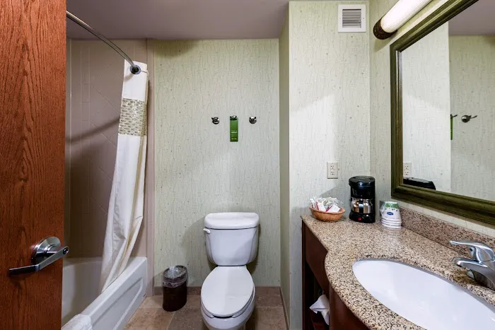 Hampton Inn & Suites Rockland 4