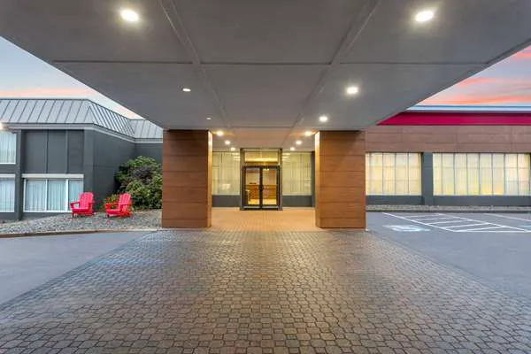 Hawthorn Extended Stay by Wyndham Ellsworth / Bar Harbor 4