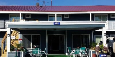 Colonial Inn Ellsworth