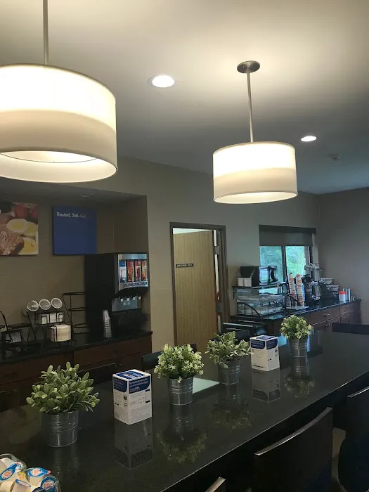 Comfort Inn Ellsworth - Bar Harbor 4