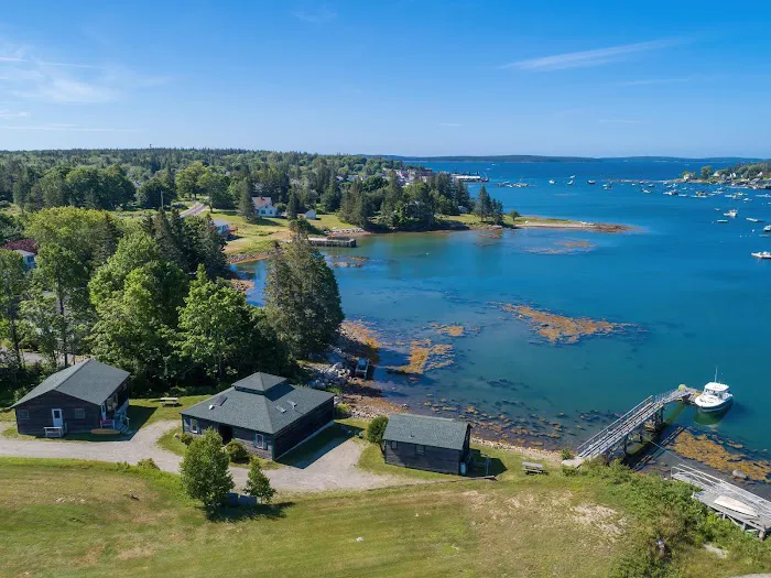 Beachfront Cottages 5