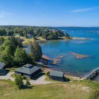 Beachfront Cottages ico