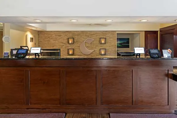 Comfort Inn 4